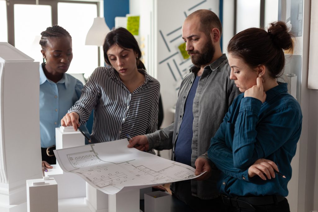 architects discussing BIM management.