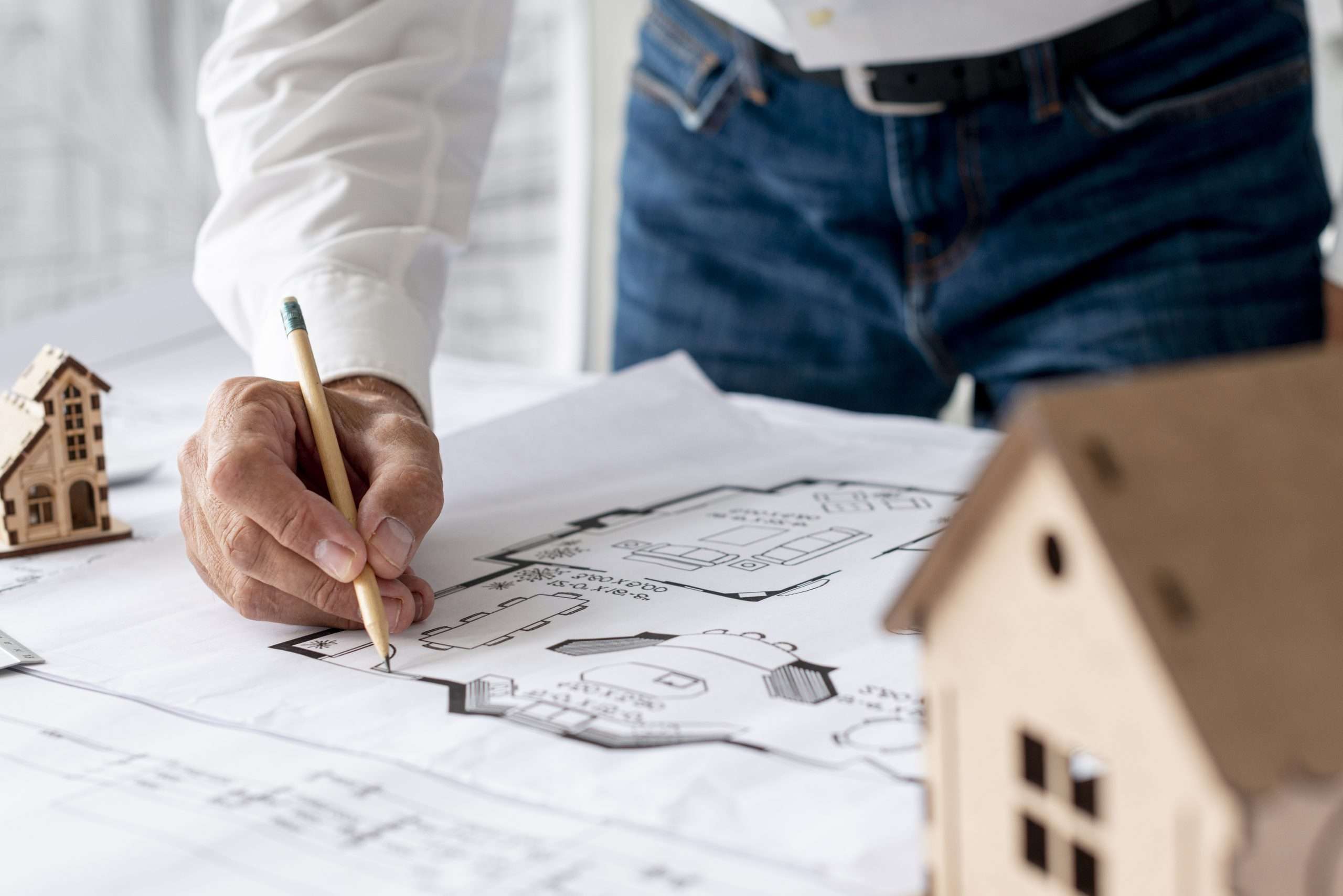 architect using structural BIM services for project.
