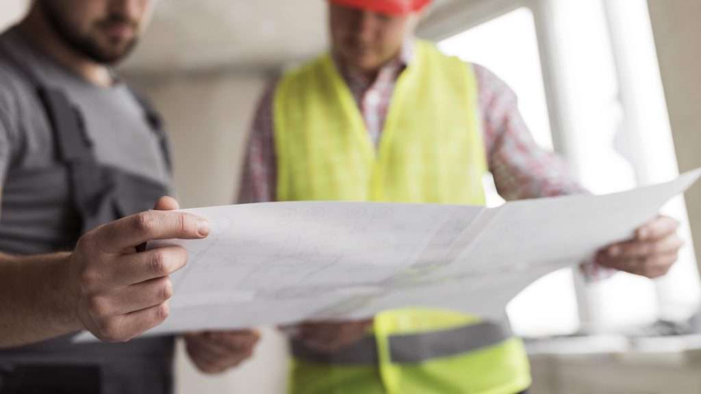construction worker using construction documentation services.